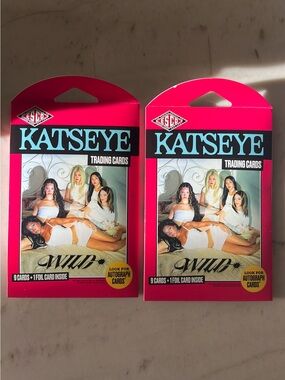 Wild Trading Cards - Hot Pink Pack